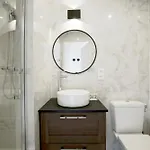 In A Designer With Private Terrace Apartamento Paris